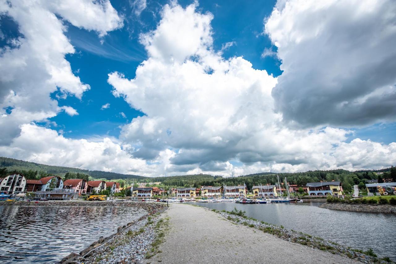 Lipno Nad Vltavou - Apartman 23 - Wifi, Parking, Netflix Экстерьер фото
